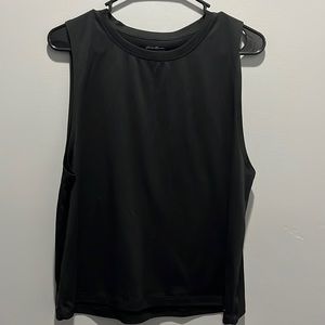 Black muscle tank
